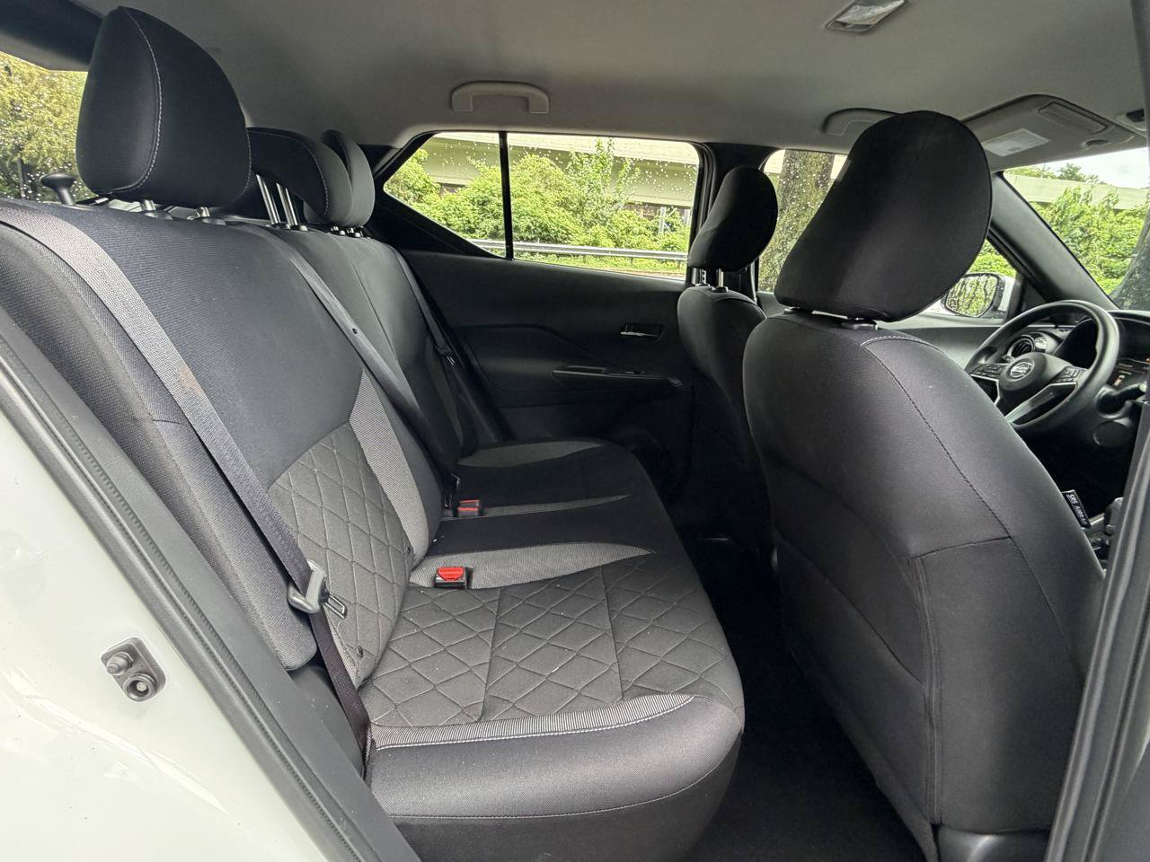 Used 2019 Nissan Kicks SV FWD image 15