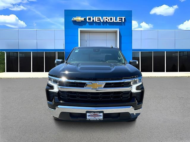 Used 2024 Chevrolet Silverado 1500 LT RWD image 8