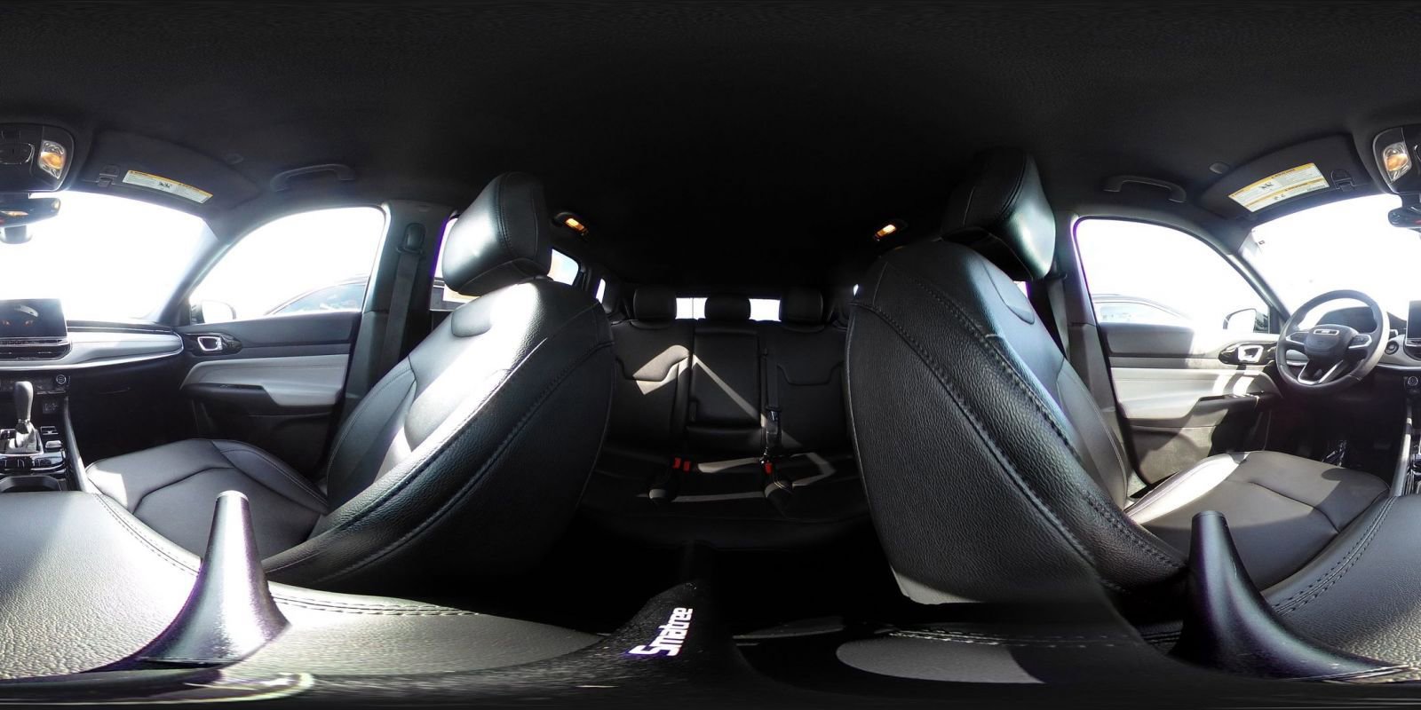 Used 2025 Jeep Compass Limited image 43