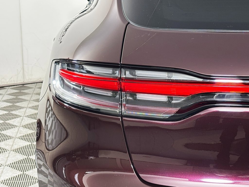 New 2026 Porsche Macan image 12