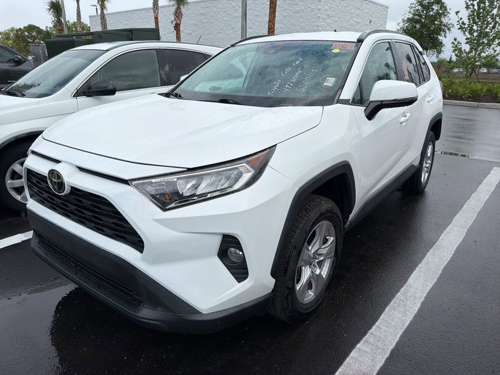 Used 2020 Toyota RAV4 XLE image 1