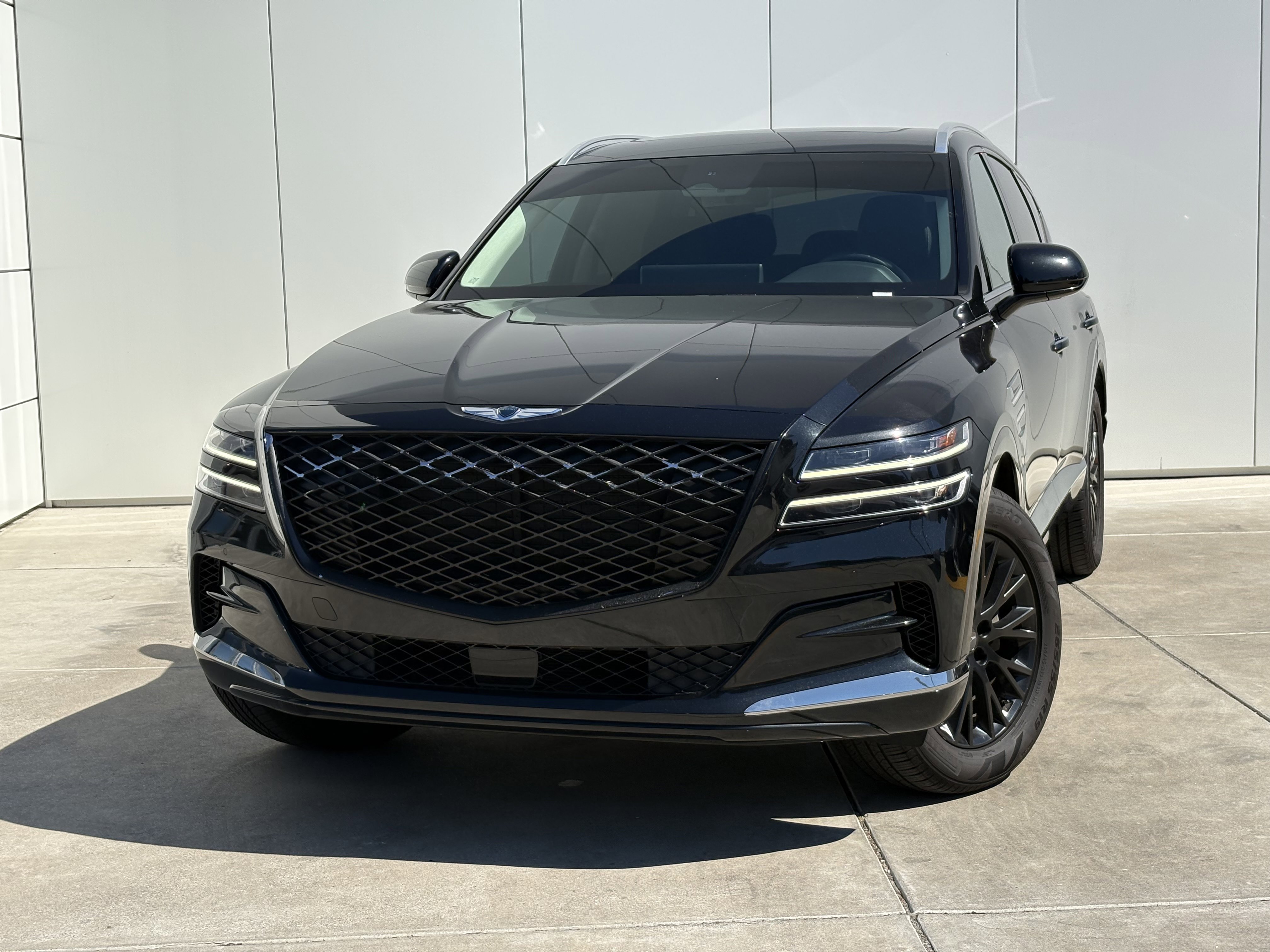 Used 2021 Genesis GV80 2.5T w/ Advanced Package 03