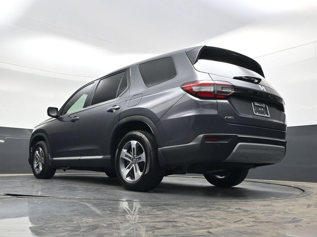 Certified 2025 Honda Pilot EX-L image 30