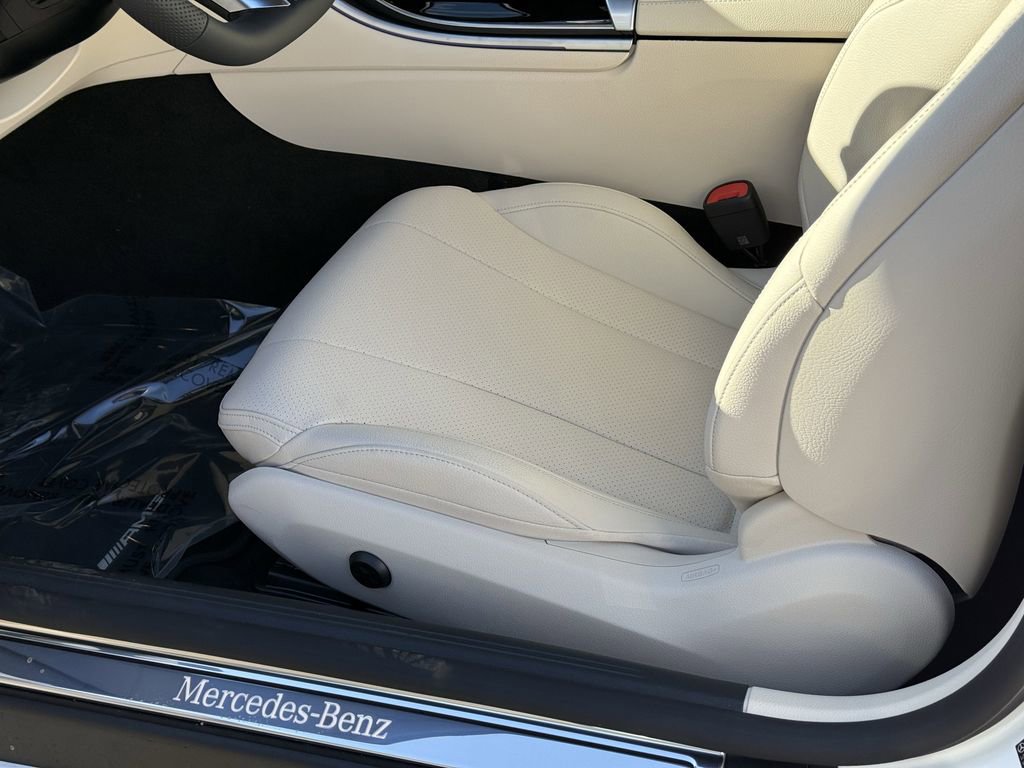 New 2026 Mercedes-Benz CLE 300 4MATIC Cabriolet image 13