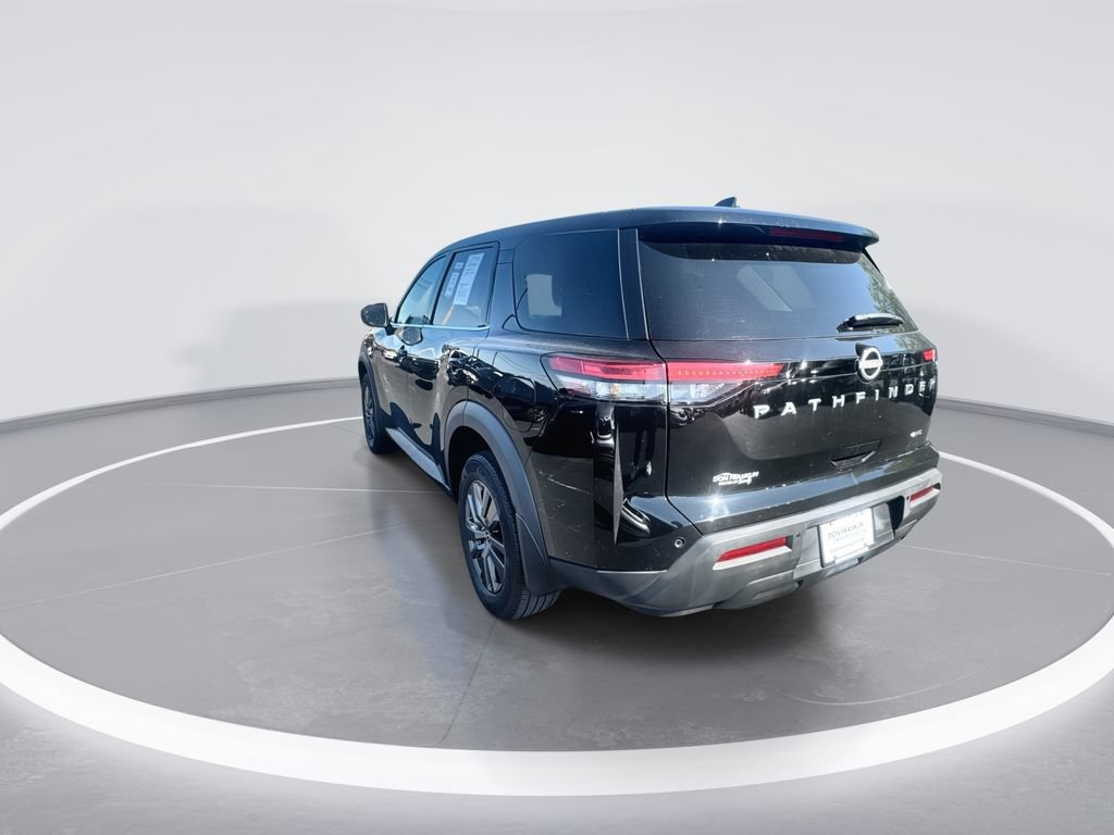 Used 2023 Nissan Pathfinder S AWD/4WD image 6