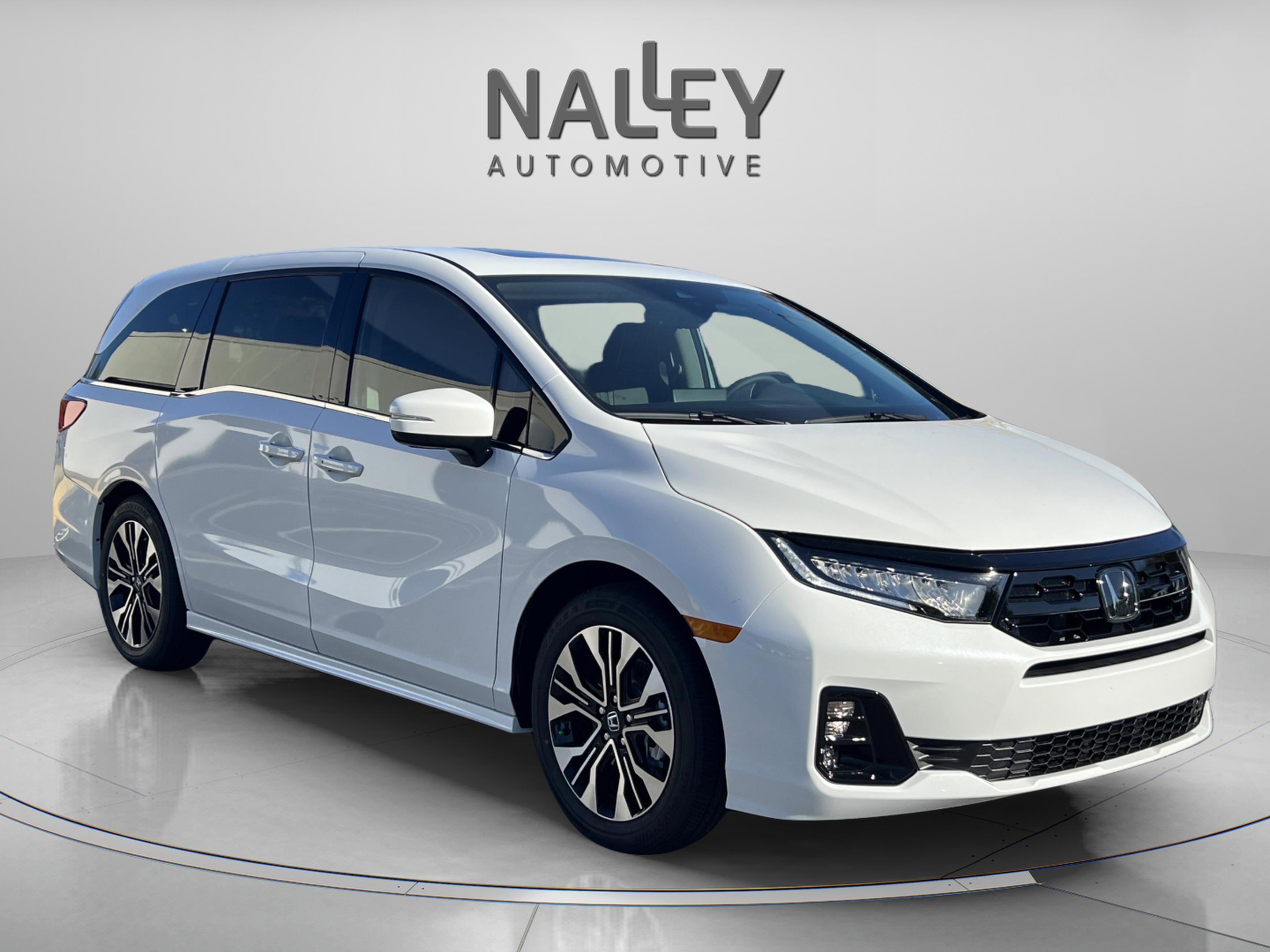New 2026 Honda Odyssey Elite image 8