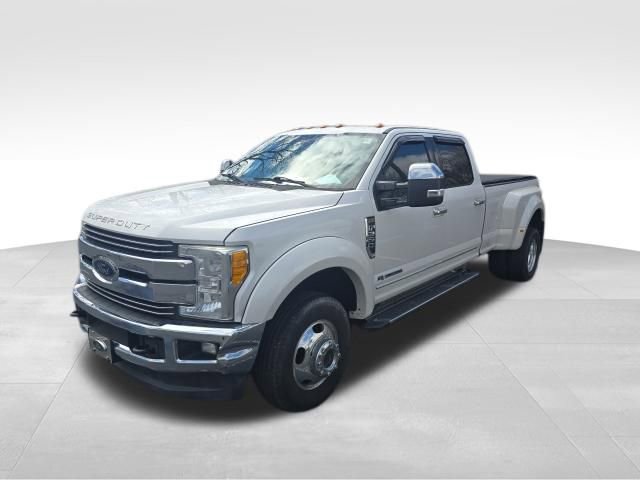 Used 2017 Ford F350 Lariat w/ Lariat Value Package image 15