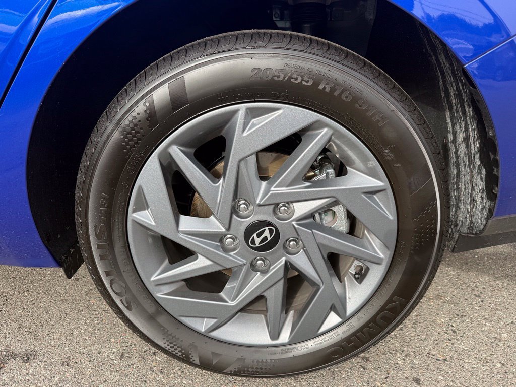 Certified 2026 Hyundai Elantra Hybrid FWD image 33