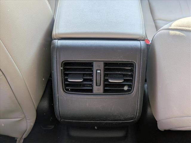 Used 2019 Honda Accord Touring image 16