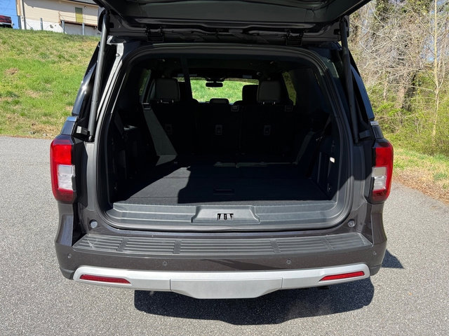 Used 2024 Ford Expedition Timberline image 19