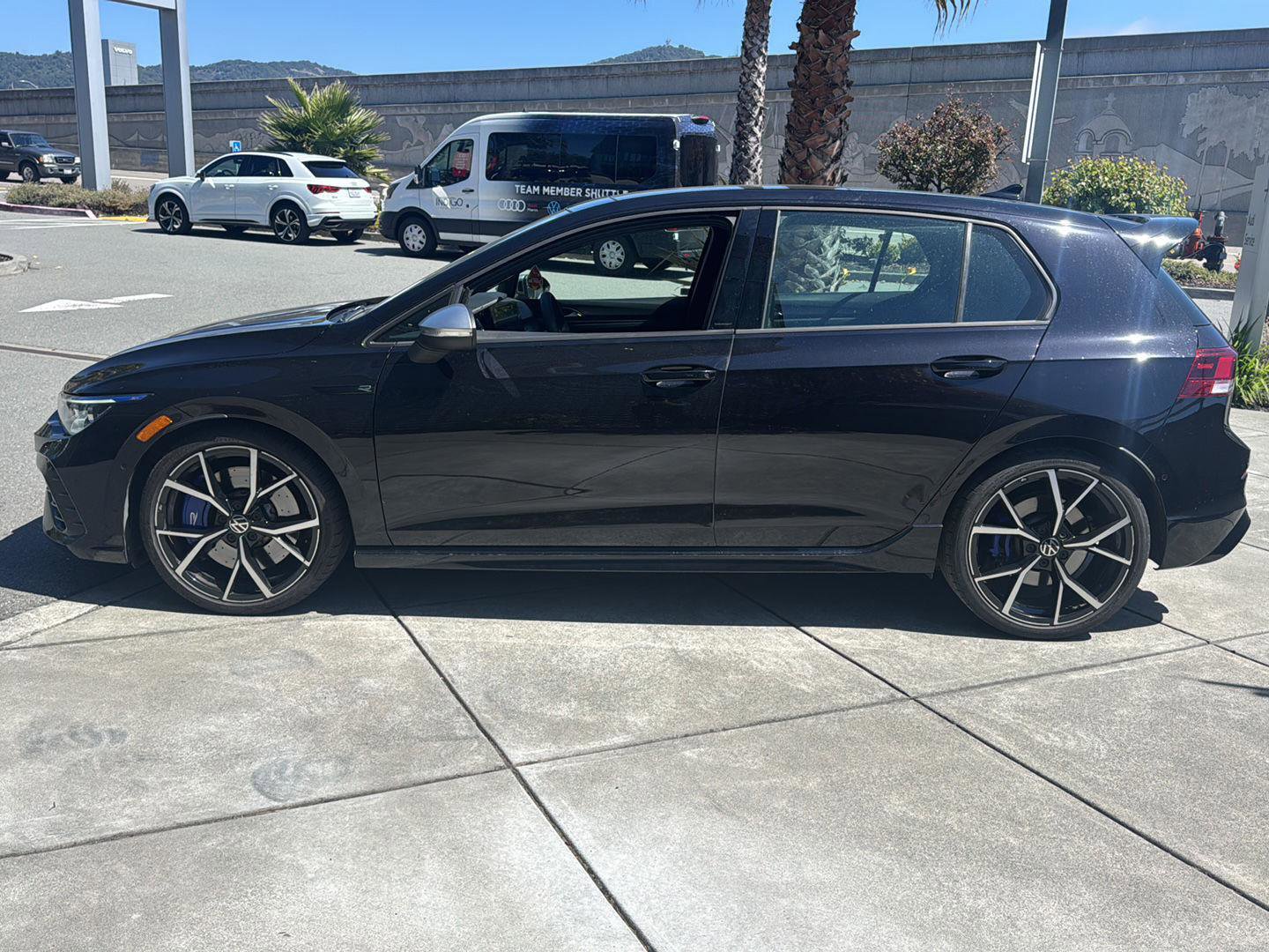 Used 2024 Volkswagen Golf R AWD/4WD image 13