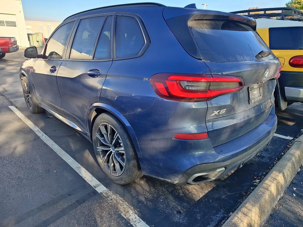 Used 2022 BMW X5 xDrive45e w/ M Sport Package AWD/4WD image 5