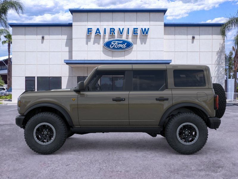 New 2026 Ford Bronco Badlands w/ Sasquatch Package AWD/4WD image 3