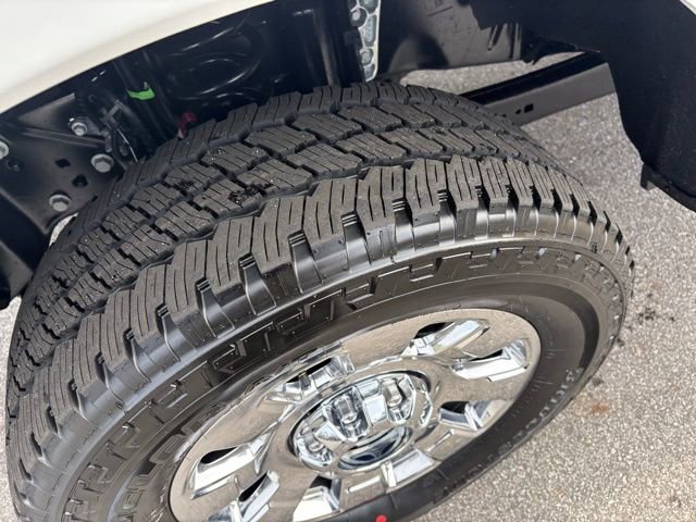 New 2026 Ford F250 King Ranch w/ Chrome Package image 28