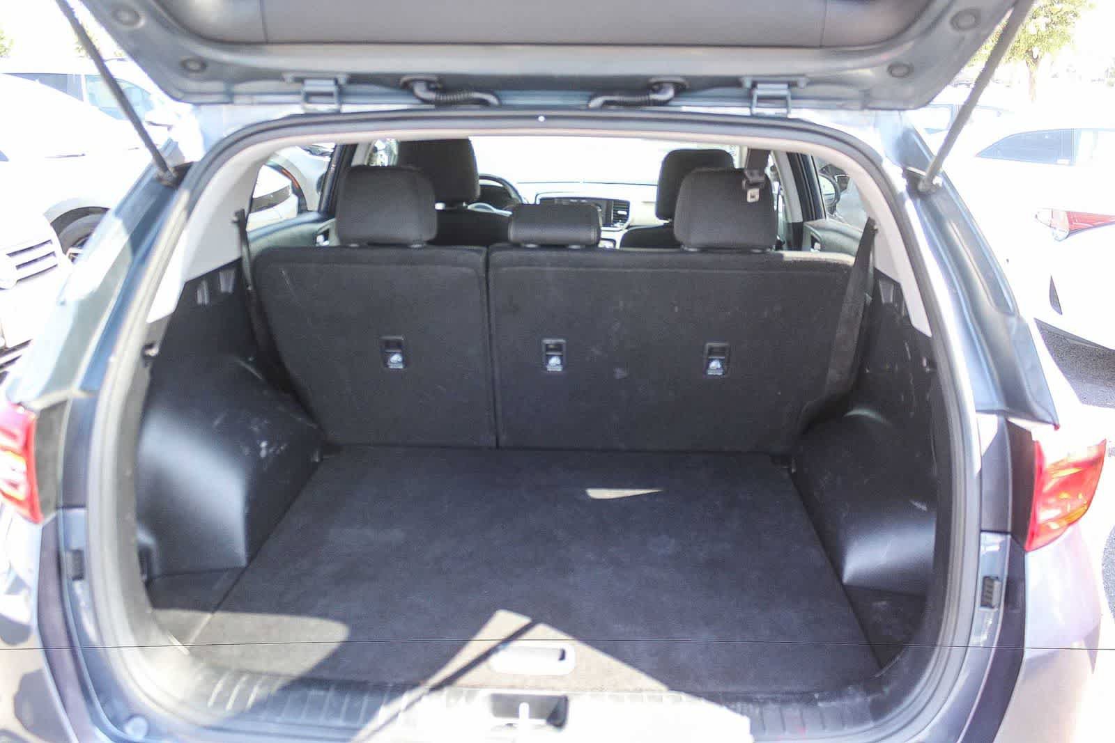 Used 2020 Kia Sportage LX AWD/4WD image 37
