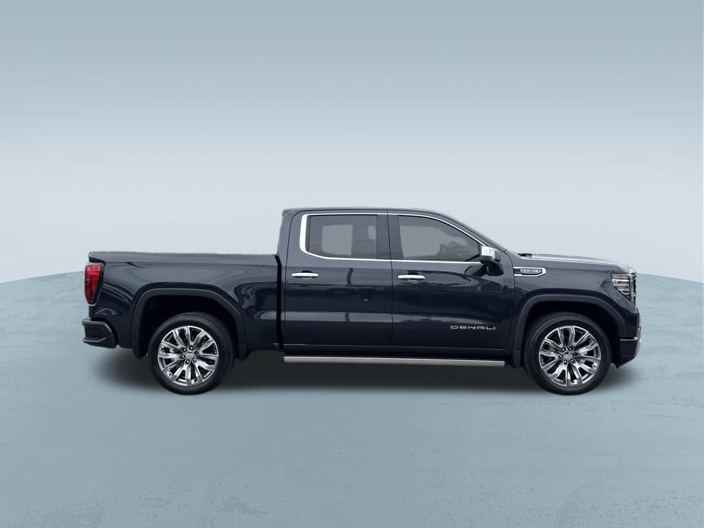 Used 2024 GMC Sierra 1500 Denali w/ Denali Reserve Package AWD/4WD image 9