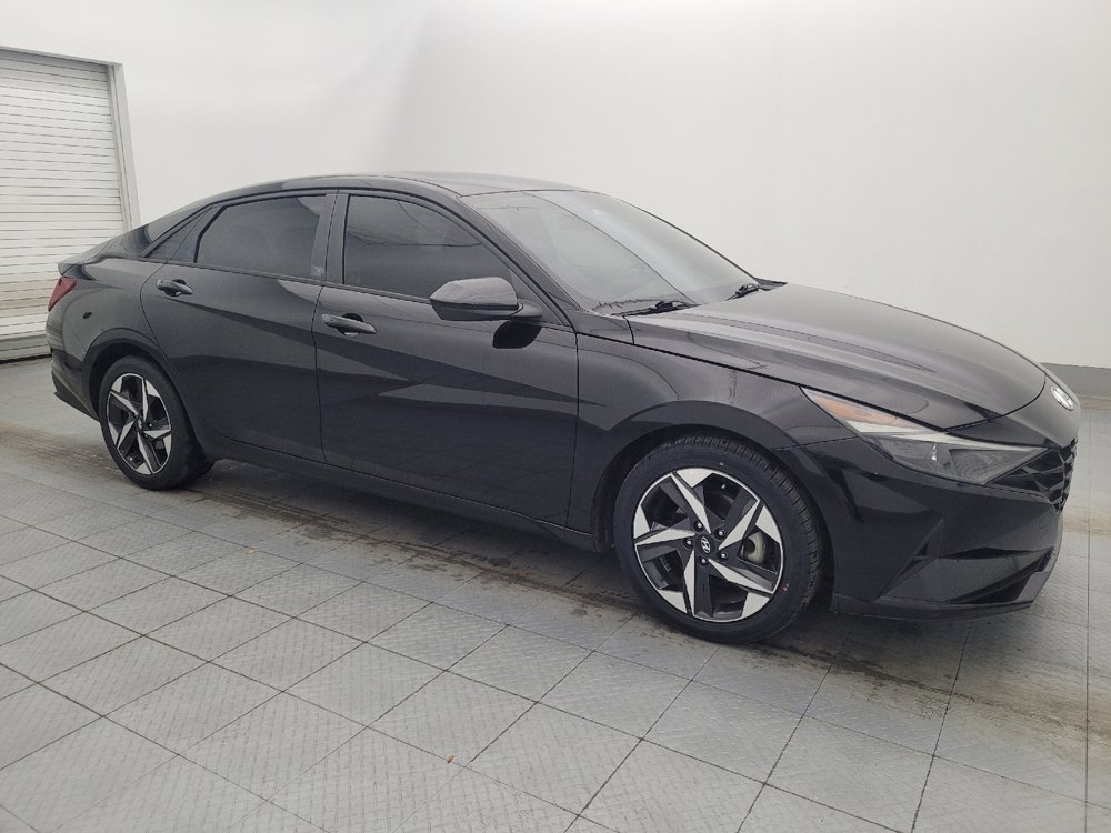 Used 2023 Hyundai Elantra SEL w/ Convenience Package image 11