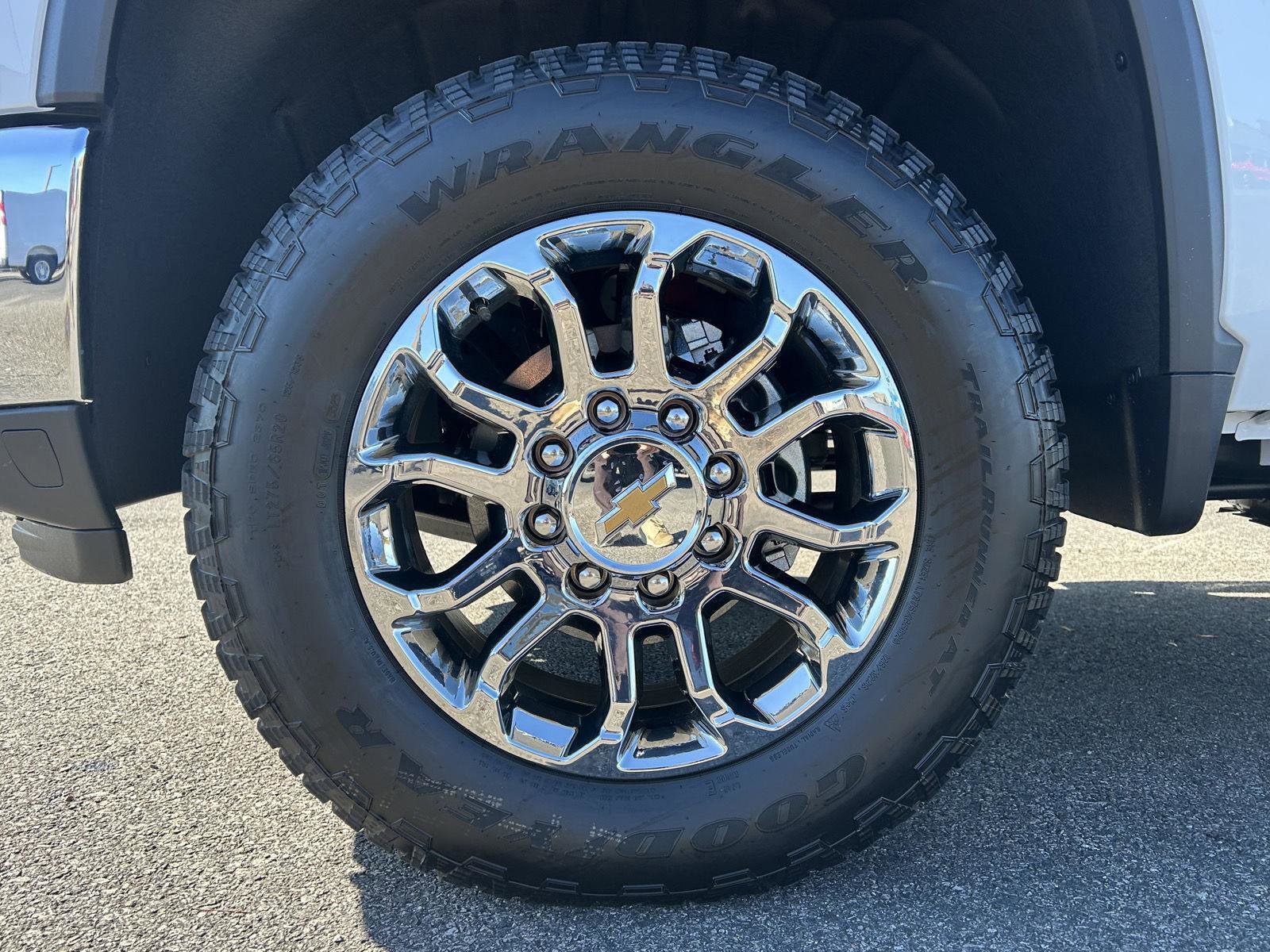 New 2026 Chevrolet Silverado 2500 LTZ w/ LTZ Premium Package image 8