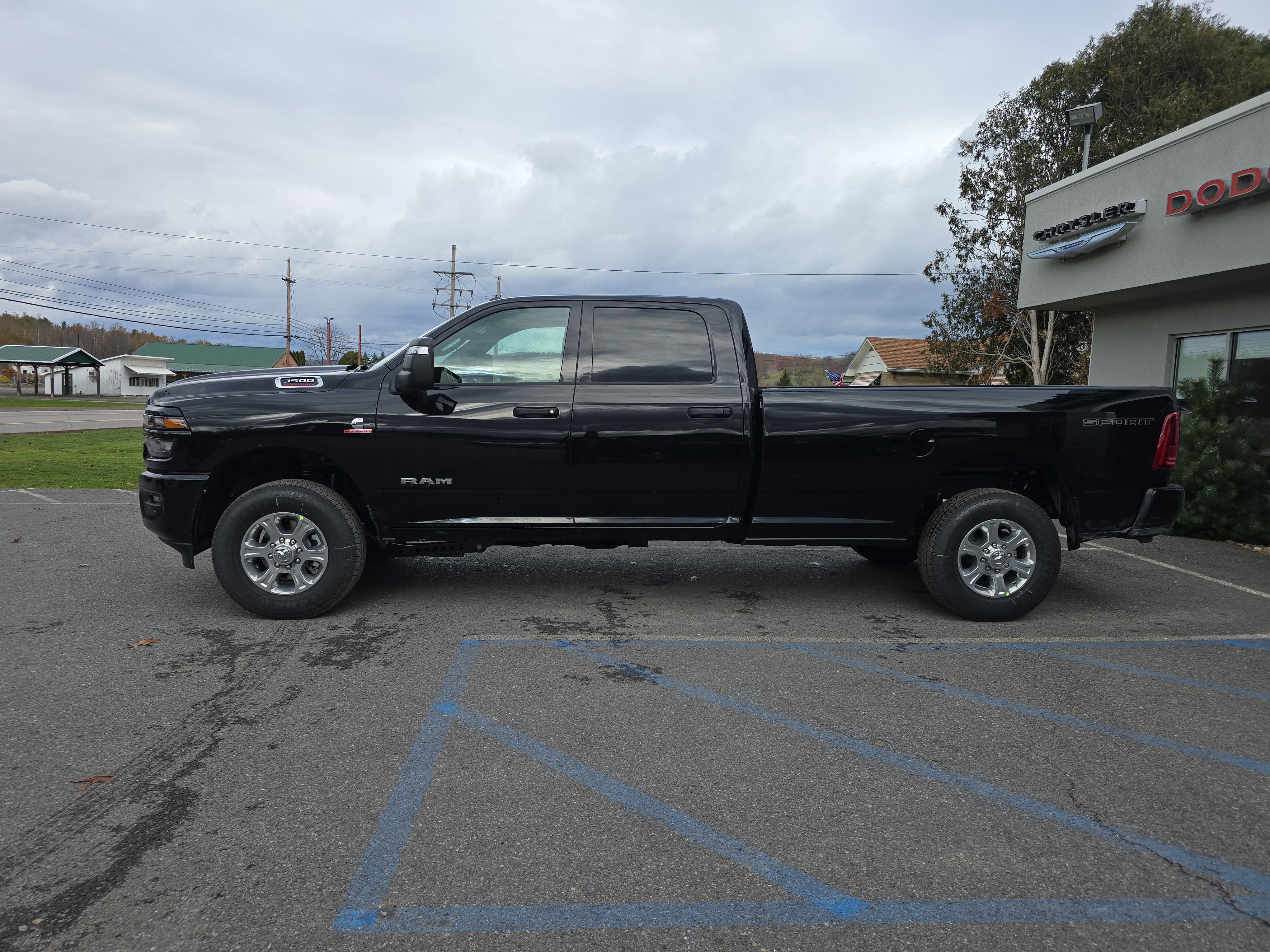 New 2026 RAM 3500 Big Horn image 7