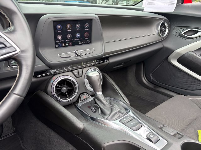 Used 2024 Chevrolet Camaro LT RWD image 17