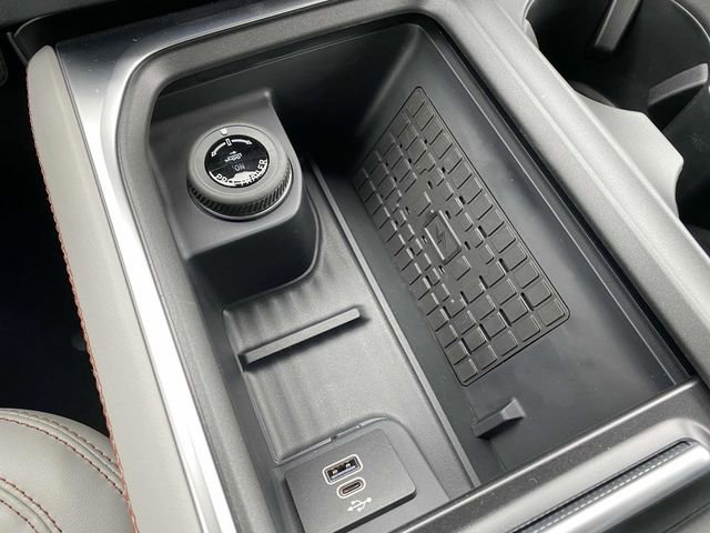 New 2025 Ford Expedition Max Active RWD image 18