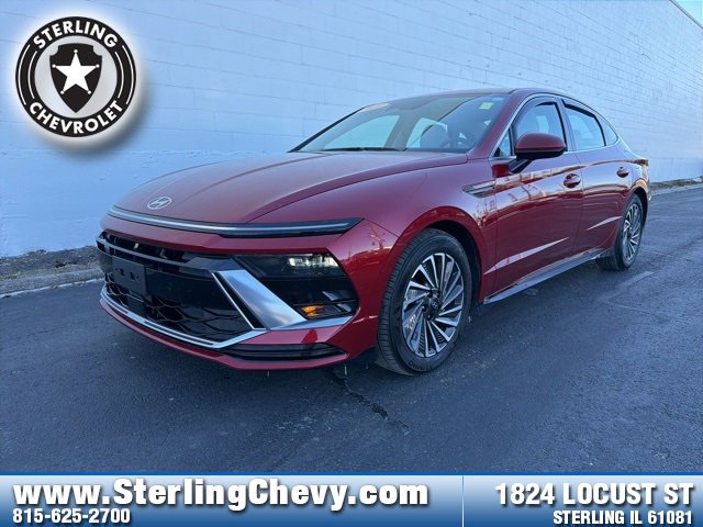 Used 2025 Hyundai Sonata SEL image 1