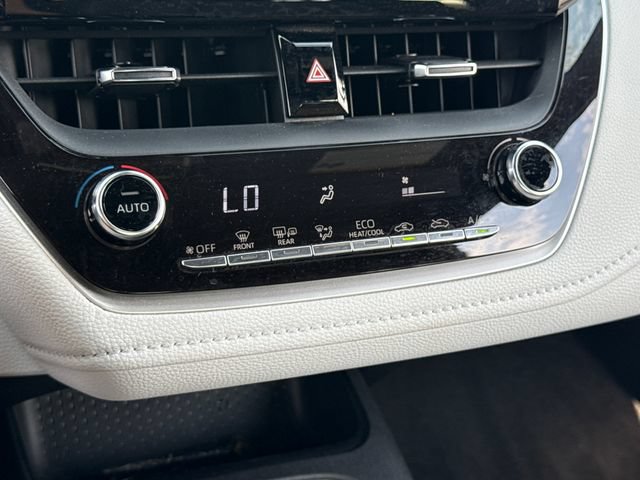 Used 2020 Toyota Corolla SE w/ Carpet Mat Package (TMS) FWD image 29