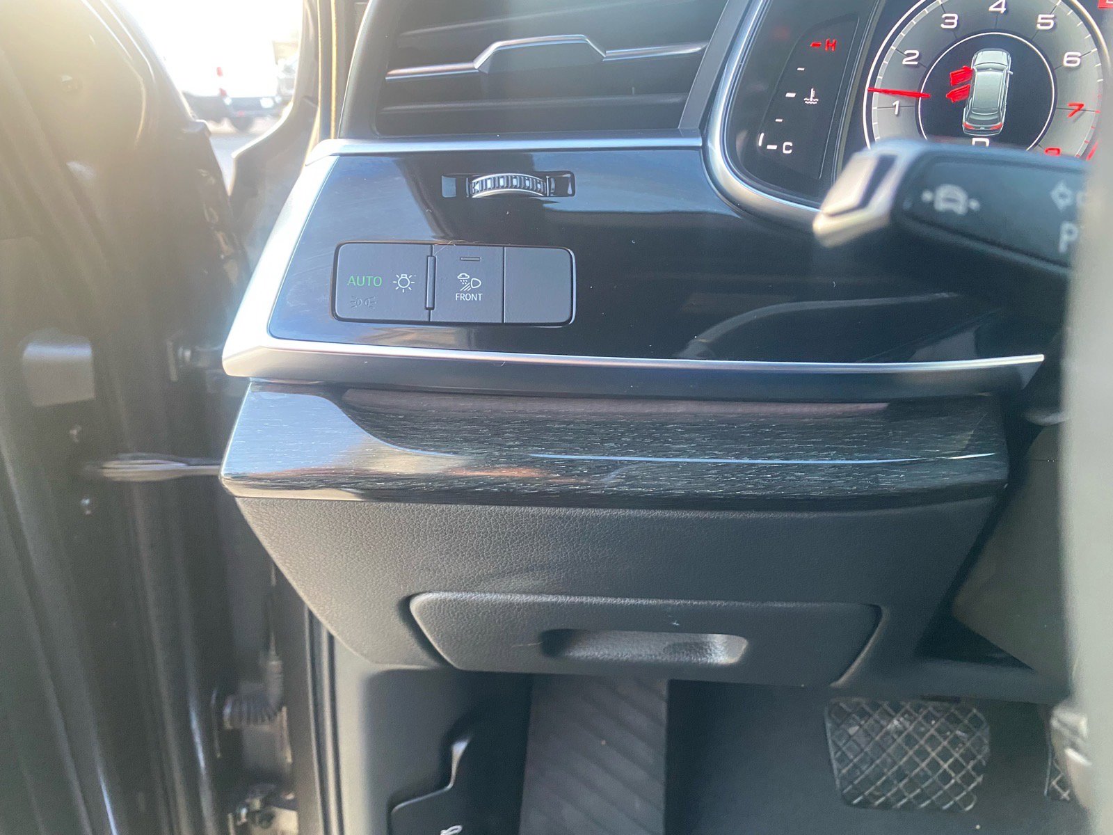 Used 2021 Audi Q7 2.0T Premium Plus w/ Executive Package image 31