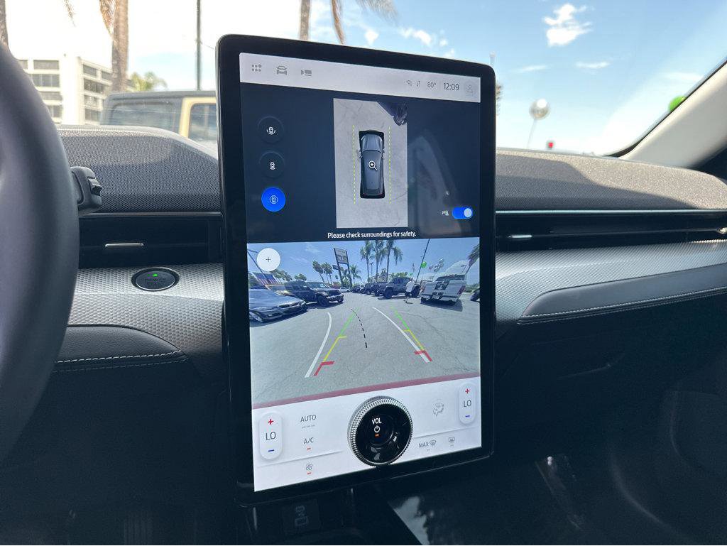 Used 2023 Ford Mustang Mach-E Select image 6