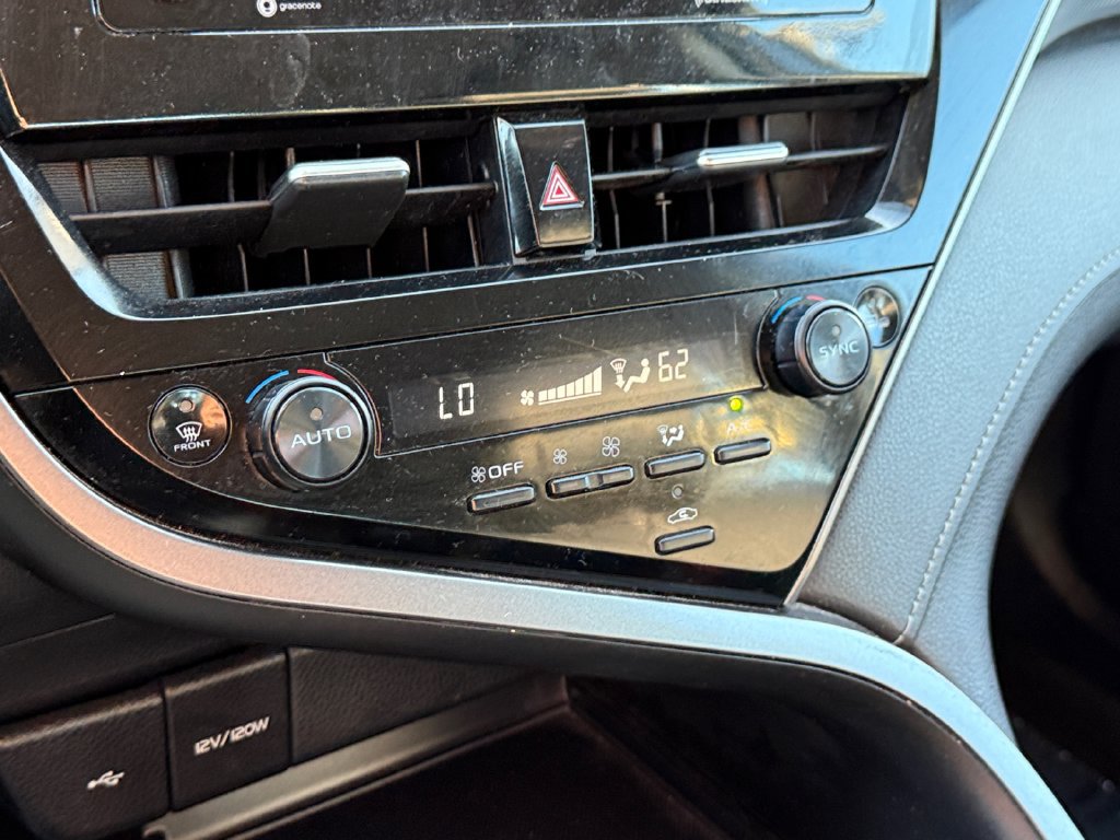 Certified 2024 Toyota Camry SE FWD image 34