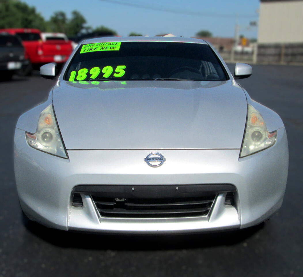 Used 2012 Nissan 370Z Coupe image 8