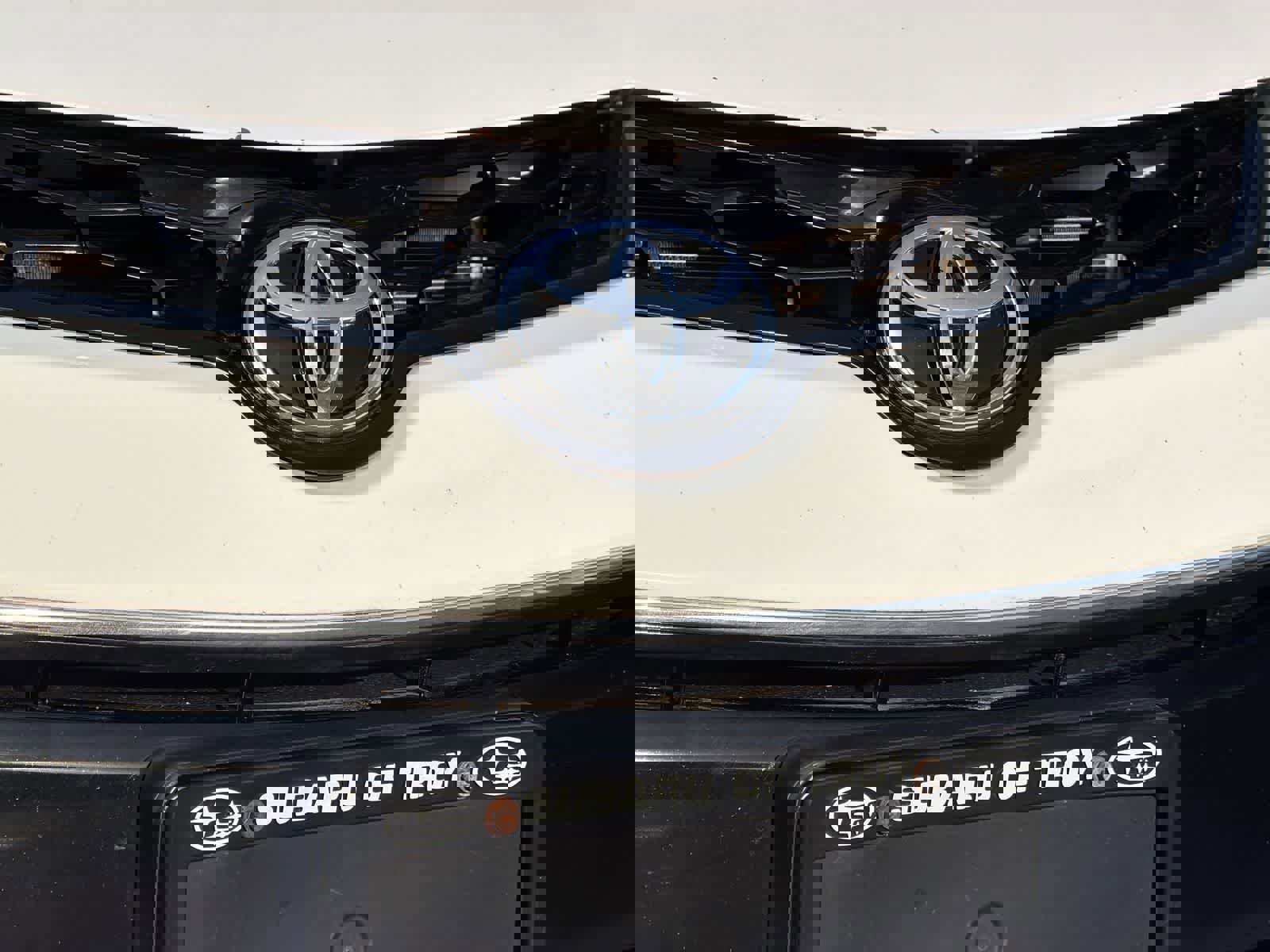 Used 2015 Toyota Corolla S Premium FWD image 12