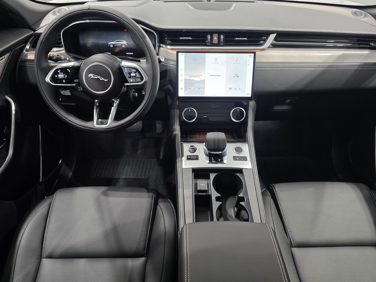 New 2026 Jaguar F-PACE R-Dynamic S AWD/4WD image 10