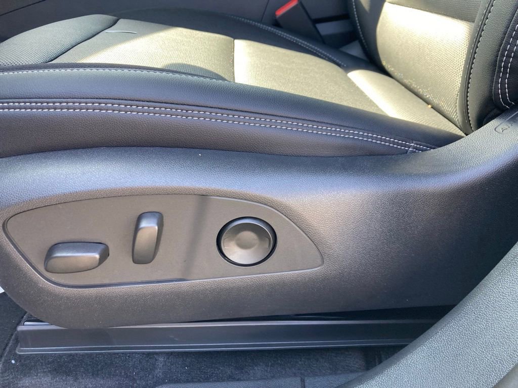 New 2026 Chevrolet Blazer EV LT image 10