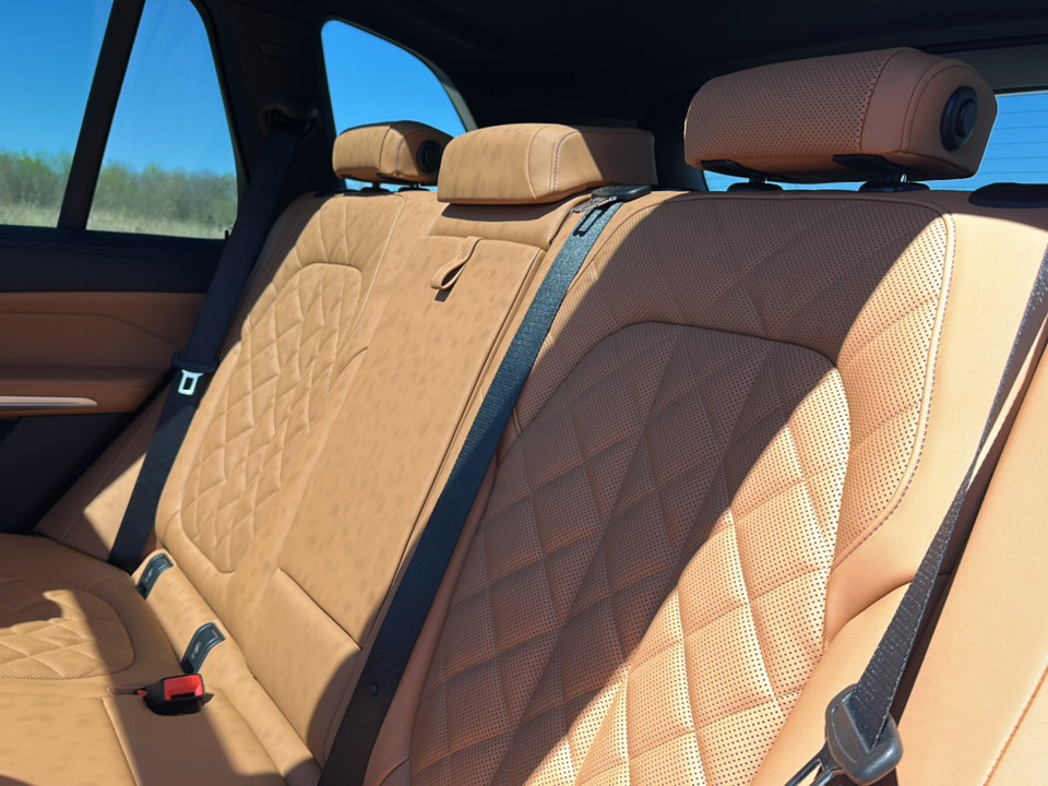 New 2026 BMW X5 sDrive40i w/ M Sport Package image 16