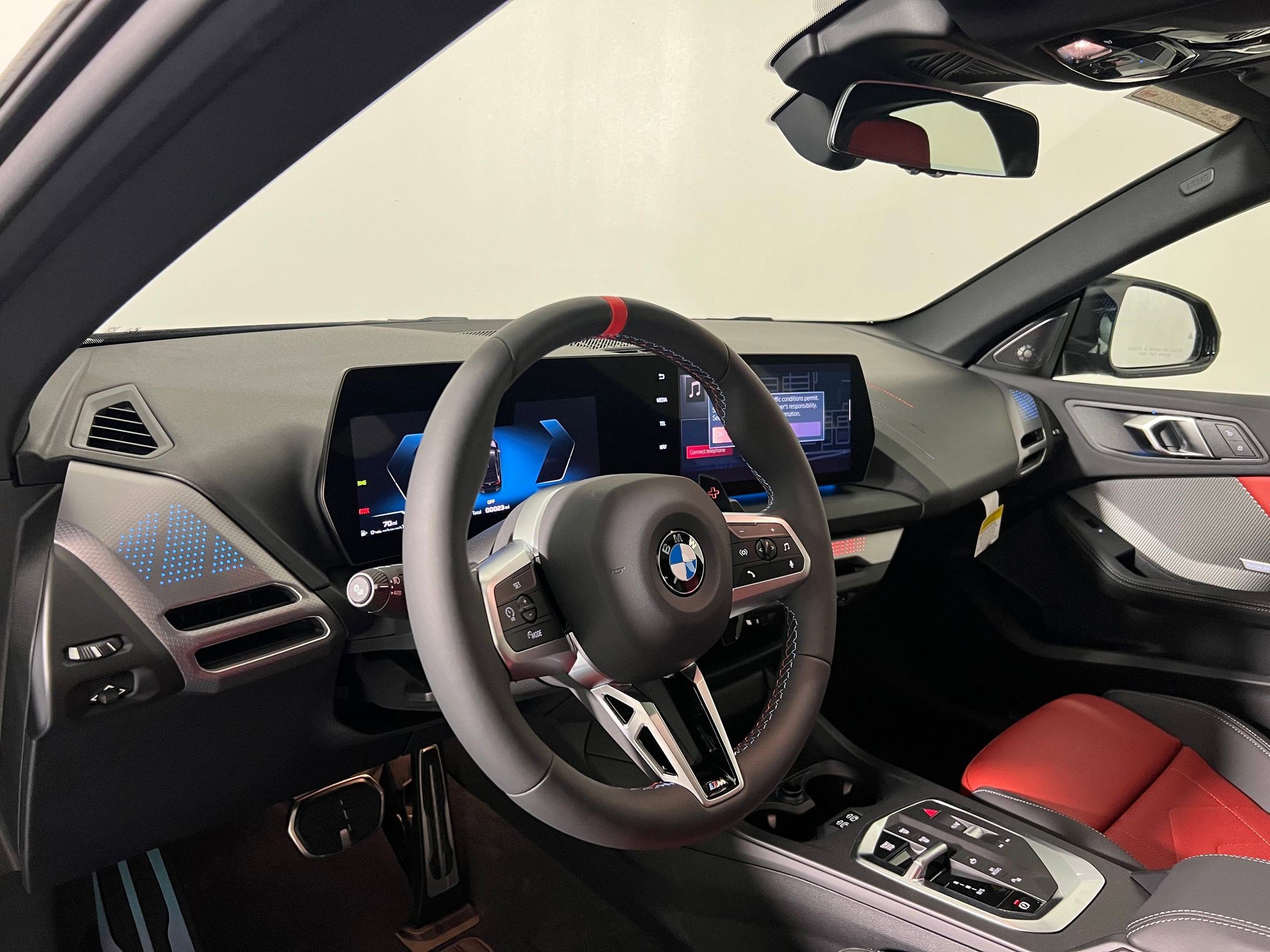 Used 2025 BMW M235i xDrive w/ Premium Package image 4