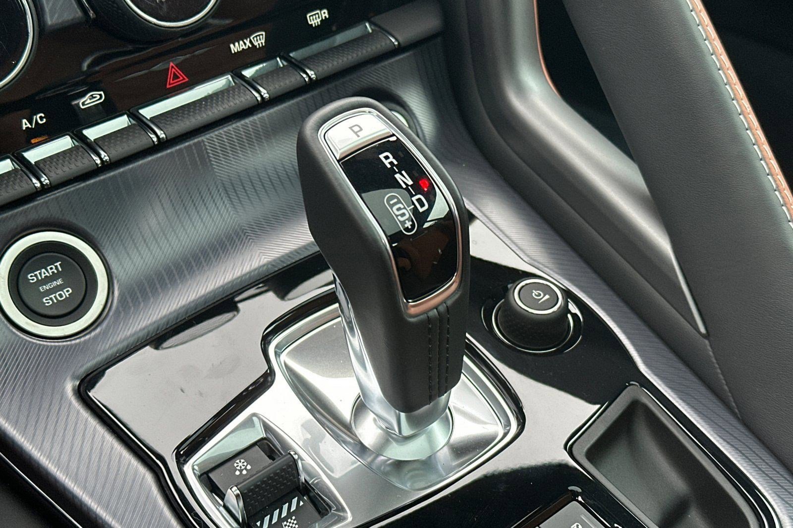 New 2024 Jaguar F-TYPE R-Dynamic RWD image 23