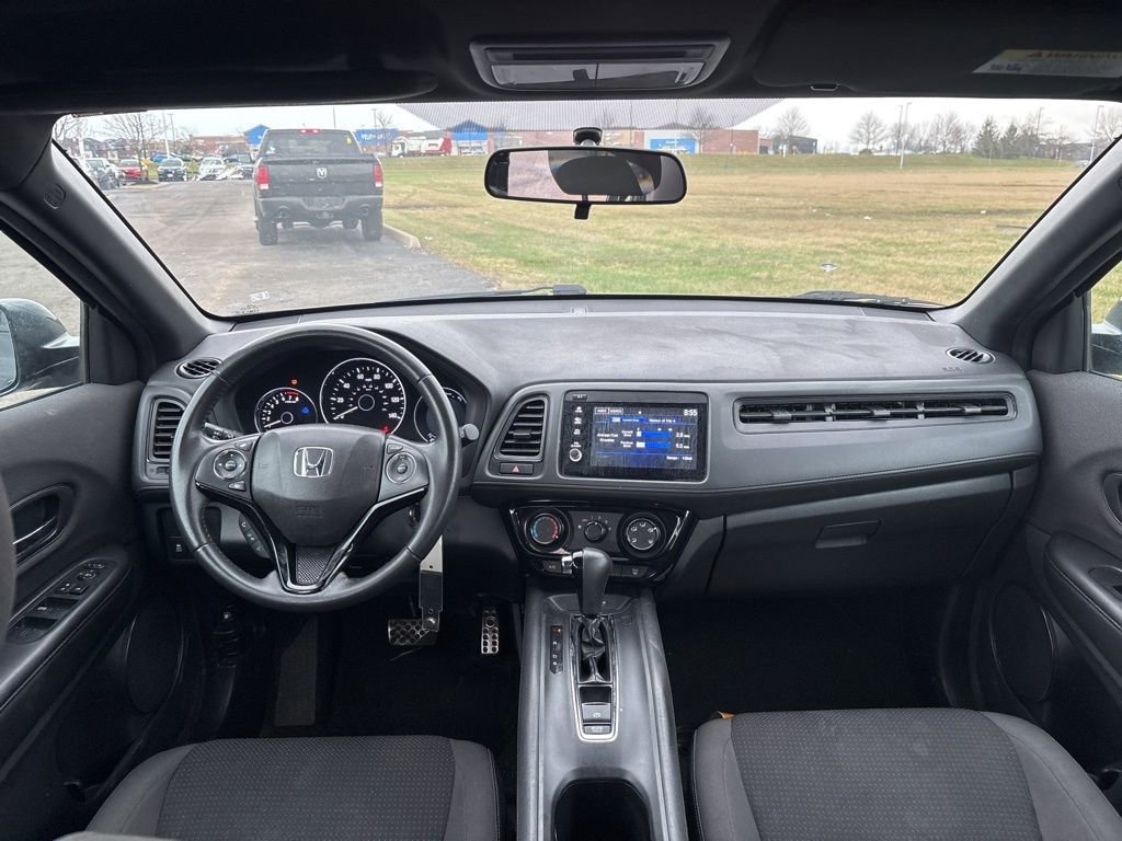 Used 2019 Honda HR-V Sport image 17
