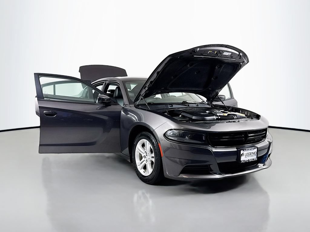 Used 2022 Dodge Charger SXT w/ Leather Interior Group RWD image 19