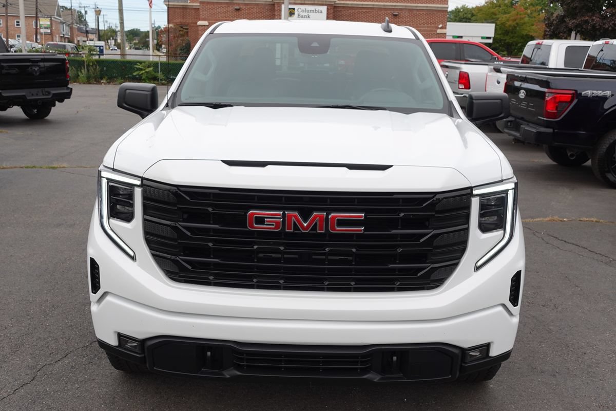 Used 2025 GMC Sierra 1500 Elevation AWD/4WD image 6