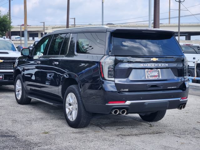 Certified 2025 Chevrolet Suburban Premier RWD image 5