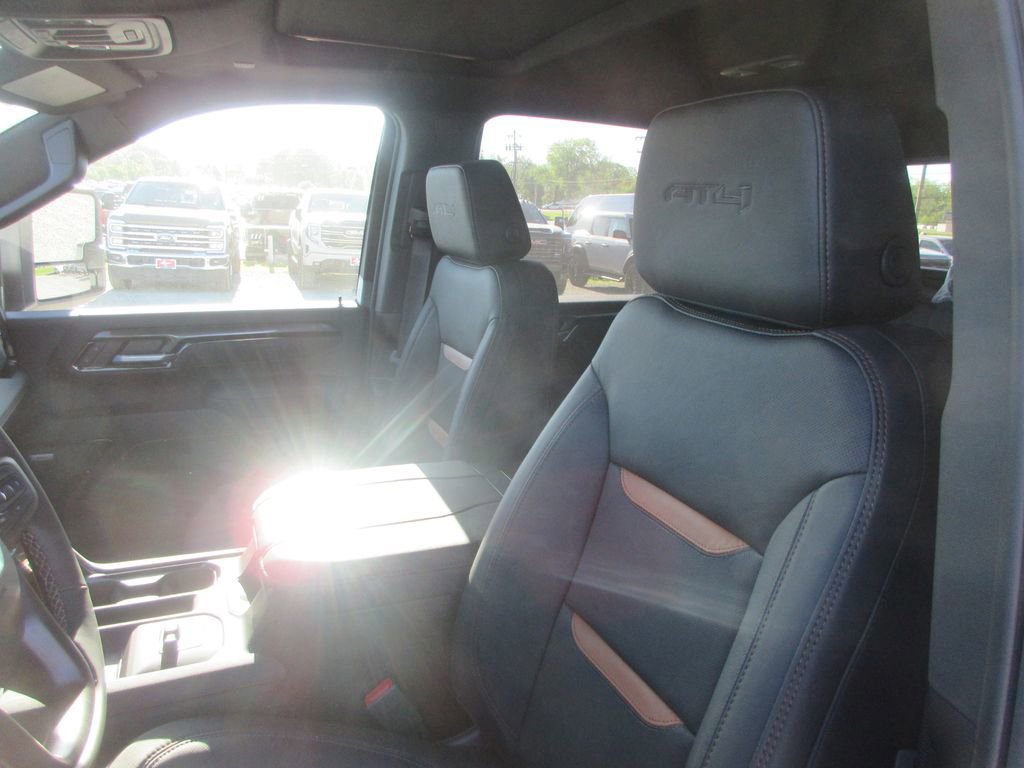 New 2026 GMC Sierra 3500 AT4 w/ AT4 Premium Plus Package AWD/4WD image 12