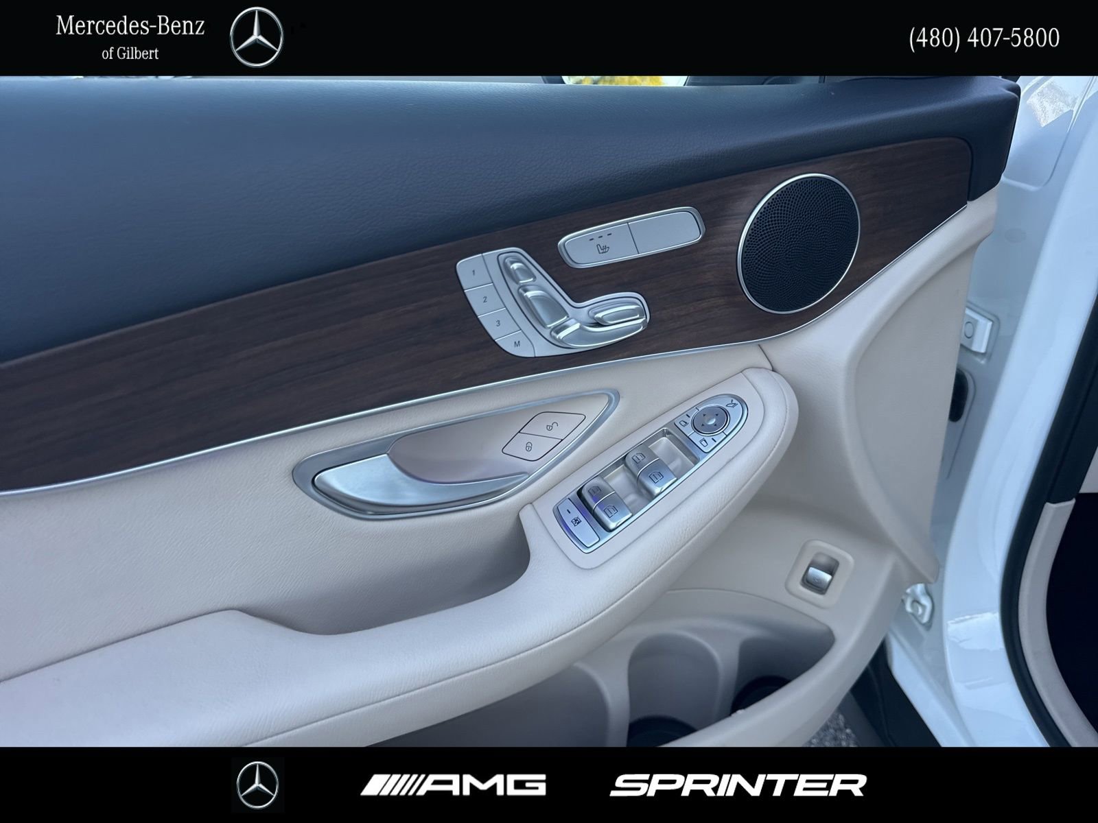 Used 2022 Mercedes-Benz GLC 300 4MATIC image 13