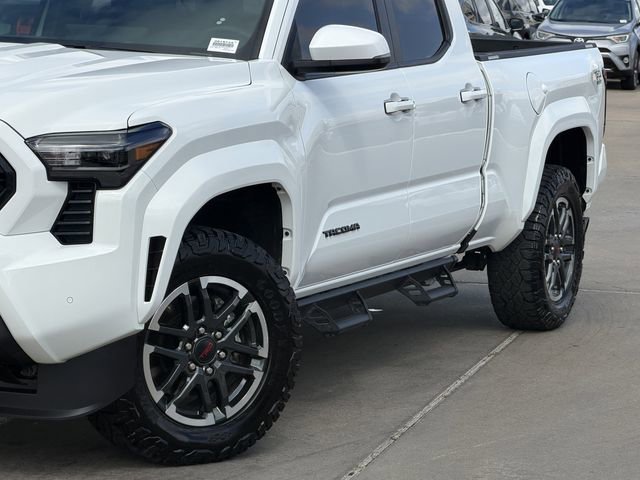 Certified 2025 Toyota Tacoma TRD Sport w/ TRD Sport Upgrade Package image 3