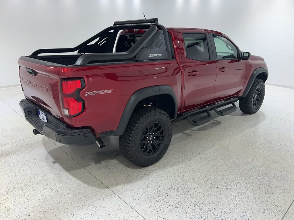 New 2025 Chevrolet Colorado ZR2 w/ Midnight Edition AWD/4WD image 5