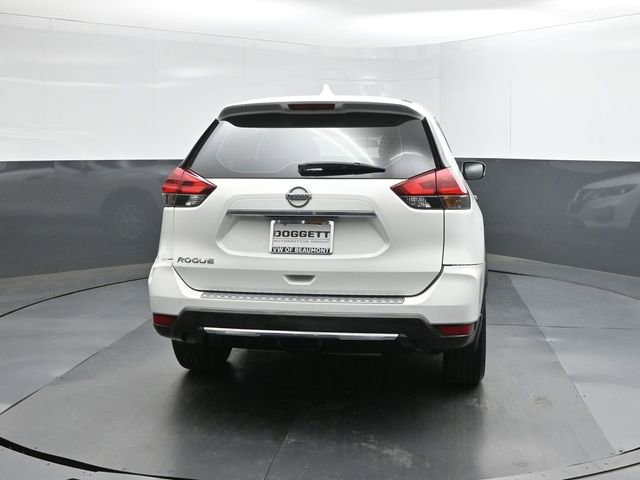 Used 2018 Nissan Rogue S image 8