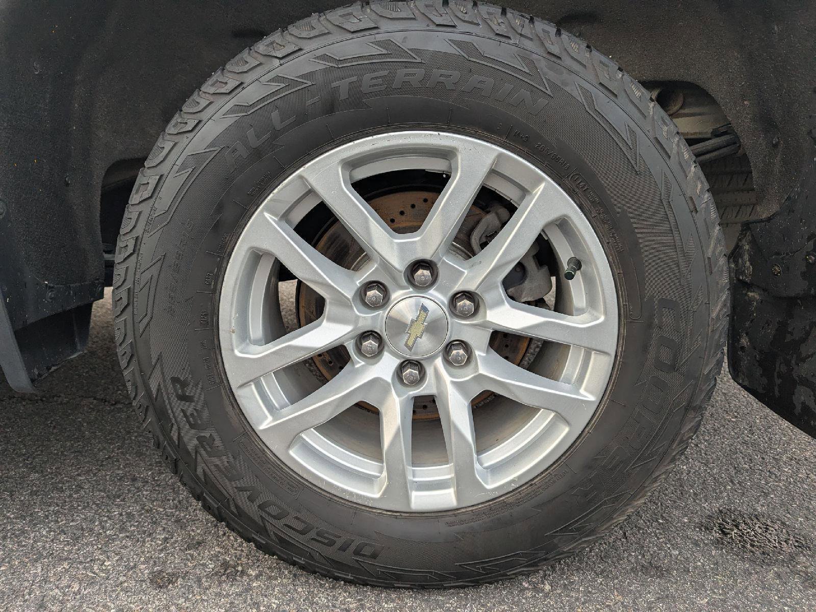 Used 2020 Chevrolet Silverado 1500 LTZ w/ LTZ Convenience Package image 12