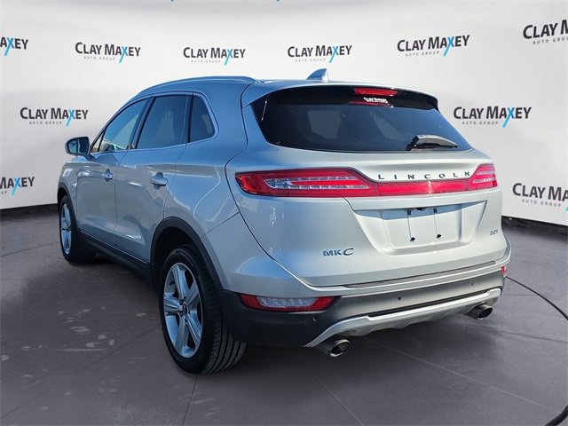 Used 2017 Lincoln MKC Premiere image 3