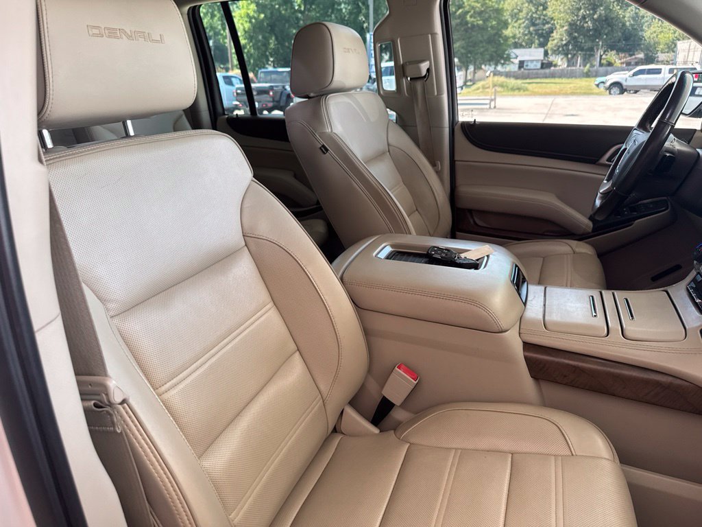 Used 2018 GMC Yukon XL Denali w/ Denali Ultimate Package AWD/4WD image 18