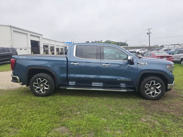 Used 2024 GMC Sierra 1500 SLT w/ SLT Premium Plus Package AWD/4WD image 9